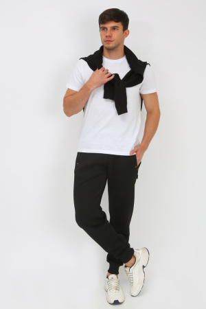 Как правильно сочетать мужские брюки с обувью? Как правильно сочетать мужские брюки с обувью?