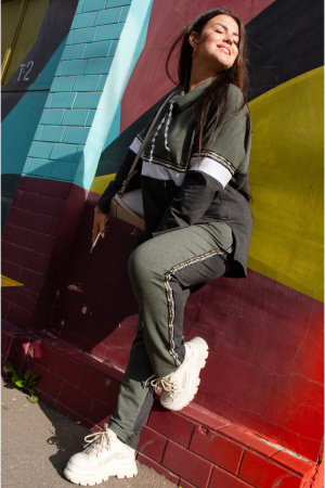 025f06ea-e4f2-4e58-9e8a-7033fb67d142